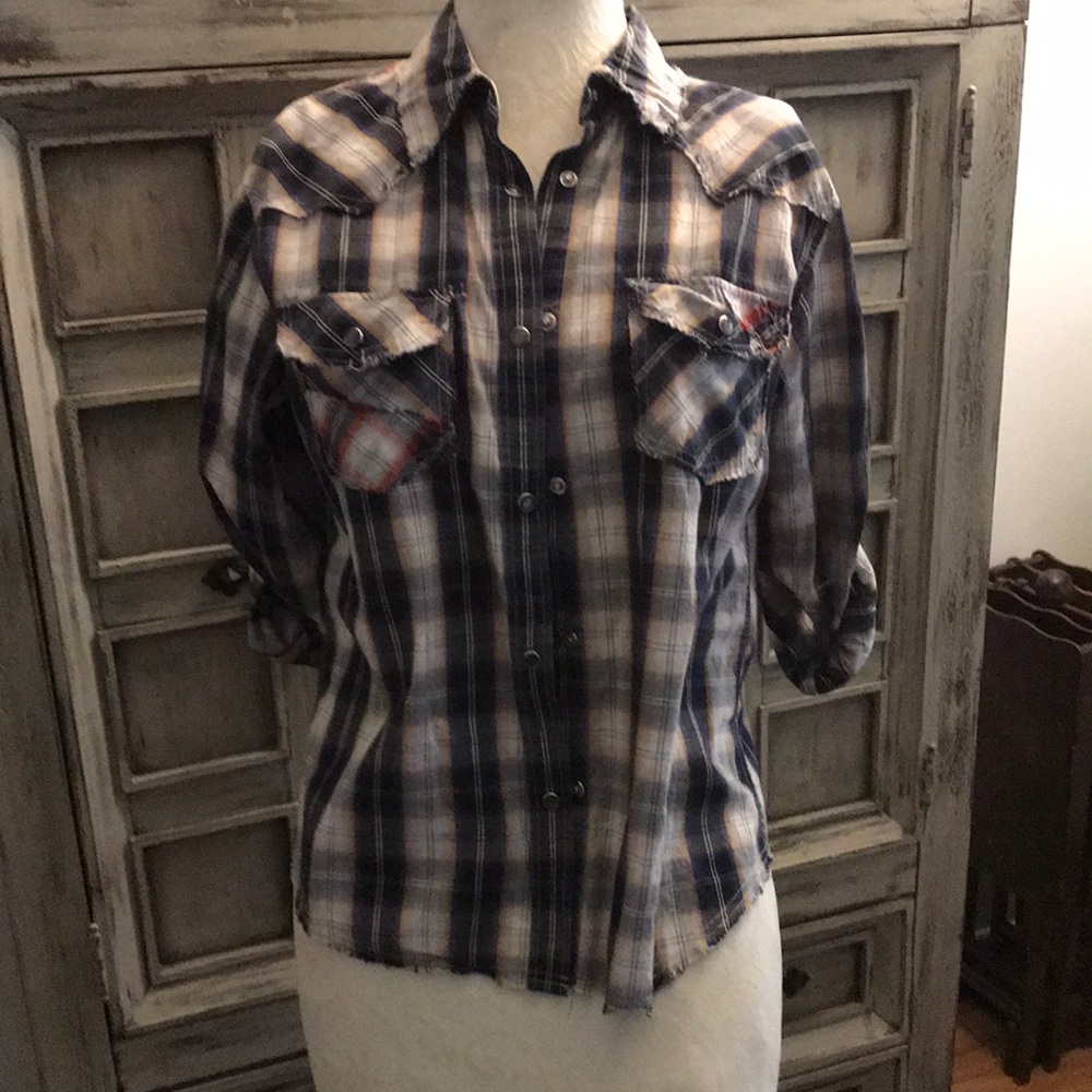 Romeo and Juliet Cowboy Shirt size M